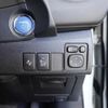 toyota auris 2017 quick_quick_DAA-ZWE186H_ZWE186-1008096 image 8