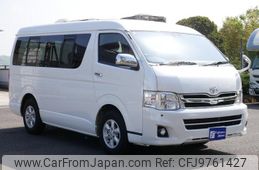 toyota hiace-wagon 2013 GOO_JP_700070921030240503002