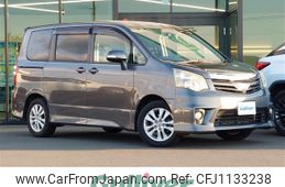 toyota noah 2010 -TOYOTA--Noah DBA-ZRR70W--ZRR70-0336720---TOYOTA--Noah DBA-ZRR70W--ZRR70-0336720-