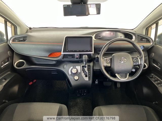 toyota sienta 2019 -TOYOTA--Sienta 6AA-NHP170G--NHP170-7171508---TOYOTA--Sienta 6AA-NHP170G--NHP170-7171508- image 2