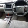 toyota crown-majesta 2002 CFJ1795128 image 8