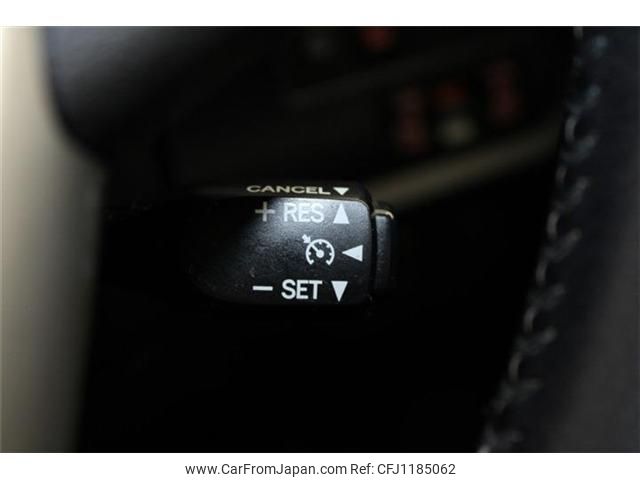 toyota voxy 2015 -TOYOTA--Voxy DAA-ZWR80G--ZWR80-0129551---TOYOTA--Voxy DAA-ZWR80G--ZWR80-0129551- image 2
