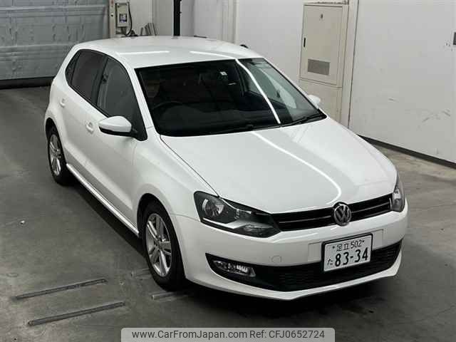 volkswagen polo 2014 -VOLKSWAGEN 【足立 502タ8334】--VW Polo 6RCBZ-WVWZZZ6RZEU037948---VOLKSWAGEN 【足立 502タ8334】--VW Polo 6RCBZ-WVWZZZ6RZEU037948- image 1