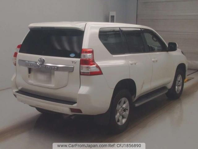 toyota land-cruiser-prado 2017 CFJ1856890 image 2
