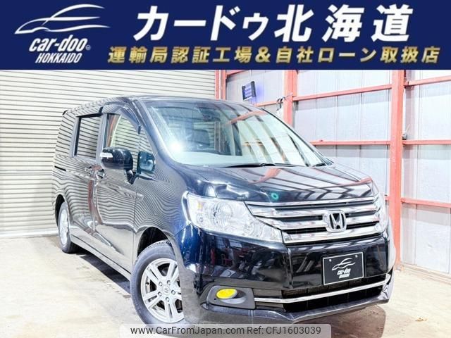honda stepwagon 2012 CFJ1603039 image 1