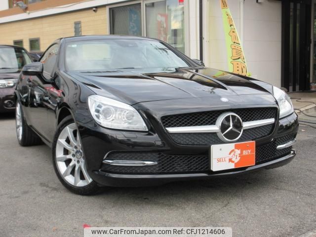 mercedes-benz slk-class 2015 quick_quick_172448_WDD1724482F114816 image 1