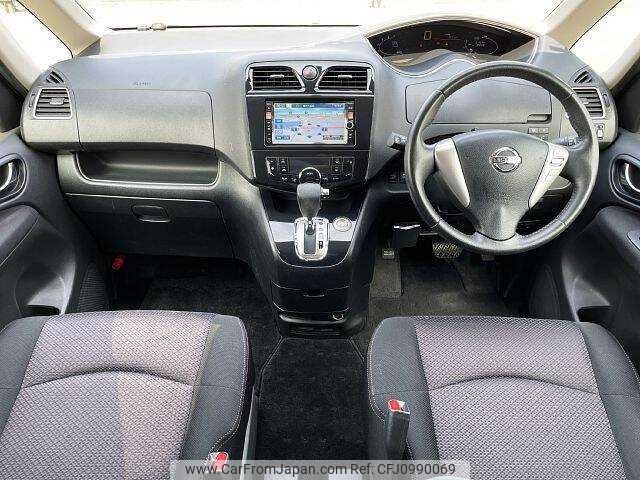 nissan serena 2012 504928-929201 image 1