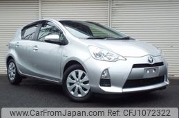 toyota aqua 2012 -TOYOTA--AQUA NHP10--6093545---TOYOTA--AQUA NHP10--6093545-