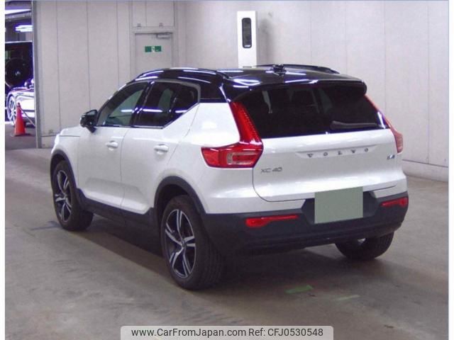 volvo xc40 2022 quick_quick_5AA-XB420TXCM_YV1XZK8MMN2745978 image 2