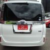 toyota voxy 2015 CFJ1617873 image 15
