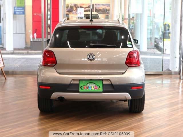 volkswagen polo 2015 -VOLKSWAGEN--VW ﾎﾟﾛ DBA-6RCJZW--WVWZZZ6RZFU077802---VOLKSWAGEN--VW ﾎﾟﾛ DBA-6RCJZW--WVWZZZ6RZFU077802- image 2