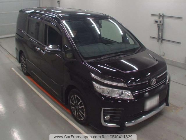 toyota voxy 2016 quick_quick_DBA-ZRR80W_0235632 image 1