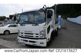 isuzu forward 2013 CFJ1615627