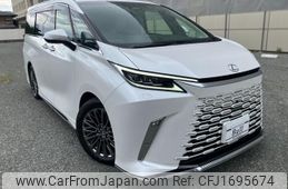 lexus lexus-lm 2025 CFJ1695674