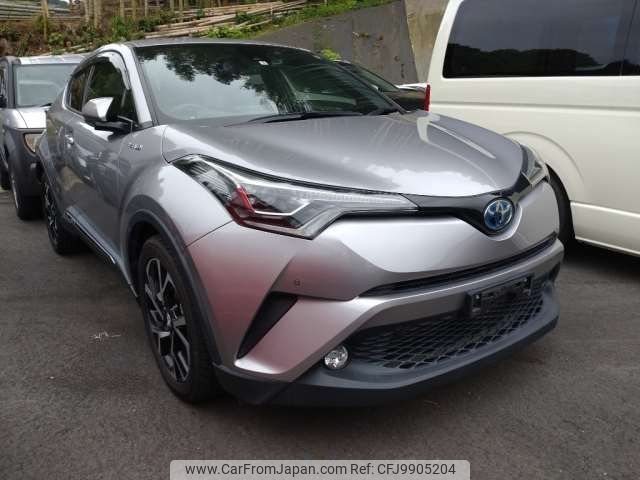 toyota c-hr 2017 -TOYOTA--C-HR DAA-ZYX10--ZYX10-2058797---TOYOTA--C-HR DAA-ZYX10--ZYX10-2058797- image 1