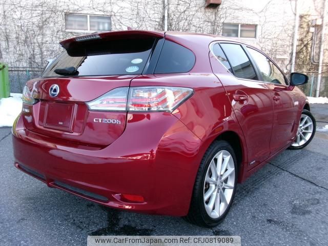 lexus ct 2011 quick_quick_DAA-ZWA10_2038702 image 2