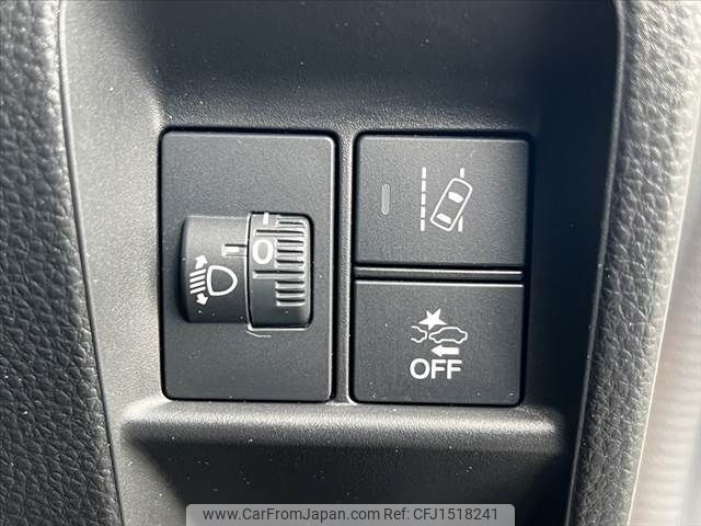 honda n-van 2018 CFJ1518241 image 2