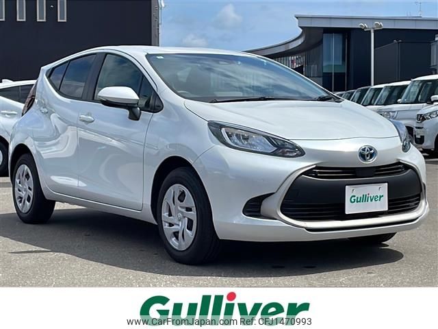 toyota aqua 2024 CFJ1470993 image 1