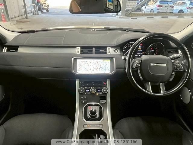 land-rover range-rover-evoque 2019 quick_quick_LDA-LV2NB_SALVA2AN9JH324309 image 2