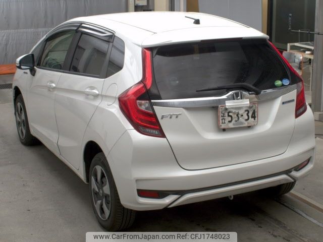 honda fit 2018 CFJ1748023 image 2
