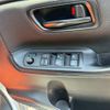 toyota voxy 2017 quick_quick_DBA-ZRR80G_ZRR80-0386513 image 17
