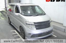 nissan elgrand 2002 CFJ1783530