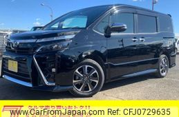 toyota voxy 2018 -TOYOTA--Voxy DBA-ZRR80W--ZRR80-0395660---TOYOTA--Voxy DBA-ZRR80W--ZRR80-0395660-