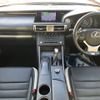 lexus is 2016 CFJ1707991 image 3