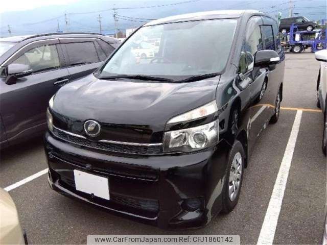 toyota voxy 2013 CFJ1860142 image 1