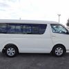 toyota hiace-wagon 2009 GOO_JP_700040301030250222002 image 23