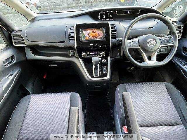 nissan serena 2017 504928-925172 image 1