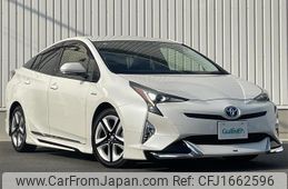 toyota prius 2018 CFJ1662596