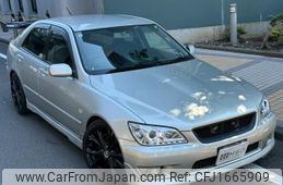 toyota altezza 2002 CFJ1665909