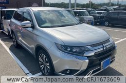 mitsubishi outlander 2019 CFJ1673609