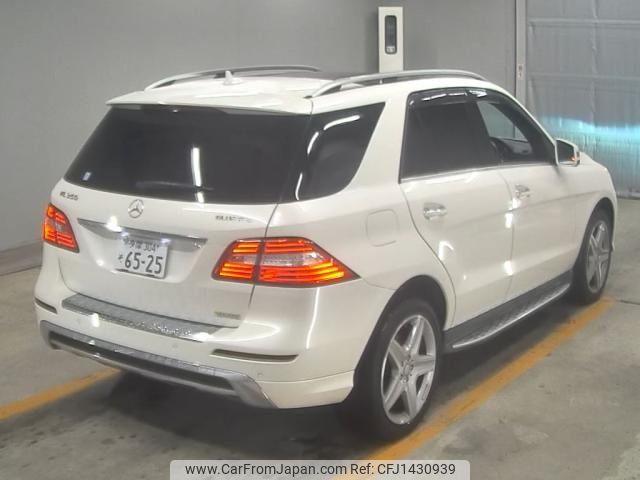 mercedes-benz ml-class 2015 CFJ1430939 image 2