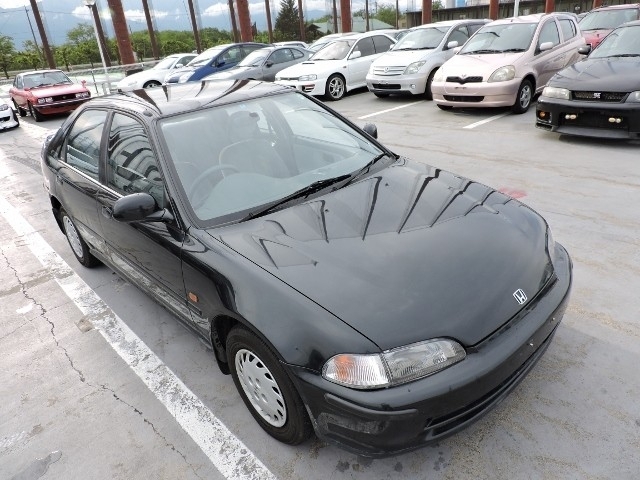 Used HONDA CIVIC FERIO 1993/Jul CFJ2397042 in good condition