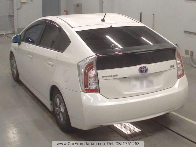 toyota prius 2014 CFJ1761253 image 2