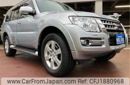 mitsubishi pajero 2017 CFJ1880968