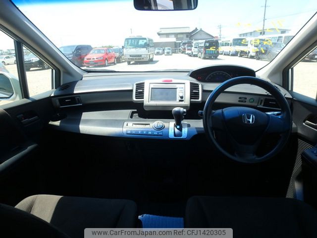 honda freed 2012 CFJ1420305 image 1