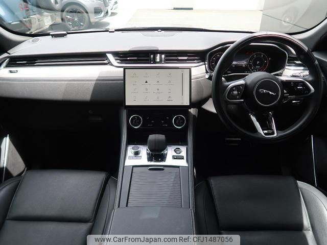 jaguar f-pace 2024 quick_quick_DC2NC_SADCA2AN5RA728571 image 2