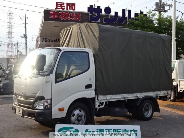 toyota dyna-truck 2017 GOO_NET_EXCHANGE_0501894A30240521W002 image 1