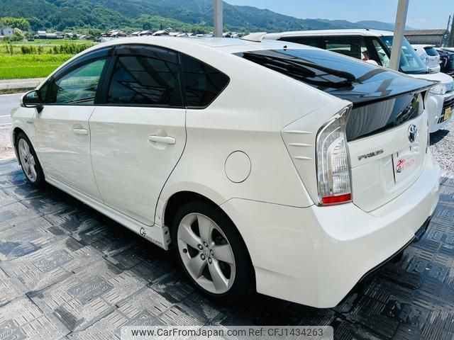 toyota prius 2012 quick_quick_DAA-ZVW30_ZVW30-1588159 image 2