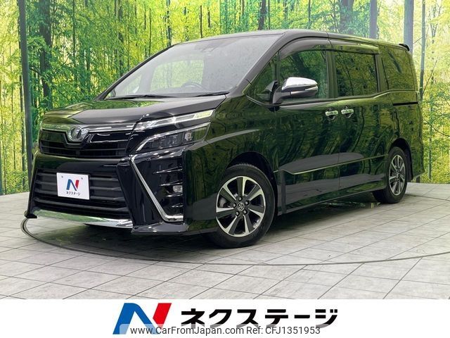 toyota voxy 2018 -TOYOTA--Voxy DBA-ZRR80W--ZRR80-0459333---TOYOTA--Voxy DBA-ZRR80W--ZRR80-0459333- image 1
