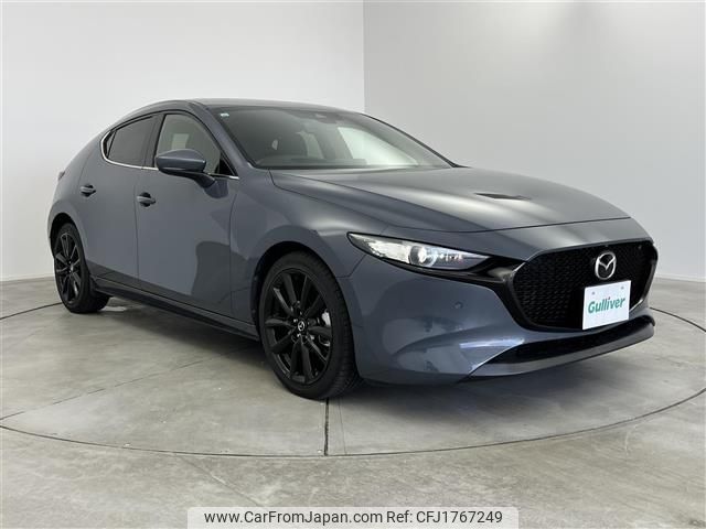 mazda mazda3 2019 CFJ1767249 image 1
