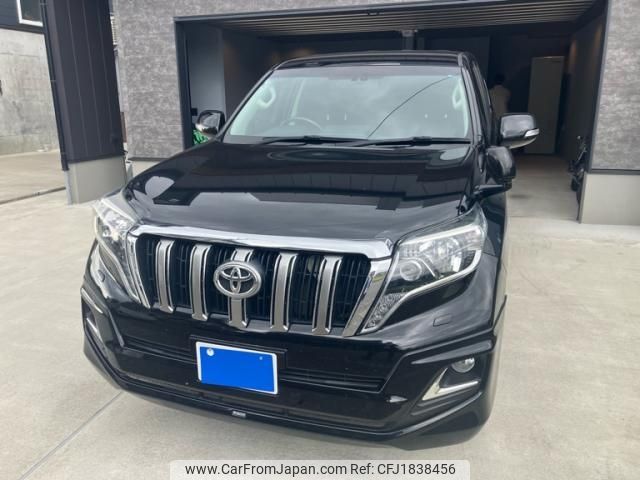 toyota land-cruiser-prado 2017 CFJ1838456 image 2