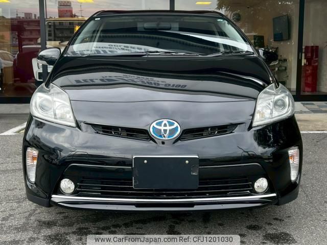 toyota prius 2015 quick_quick_DAA-ZVW30_ZVW30-1982589 image 2