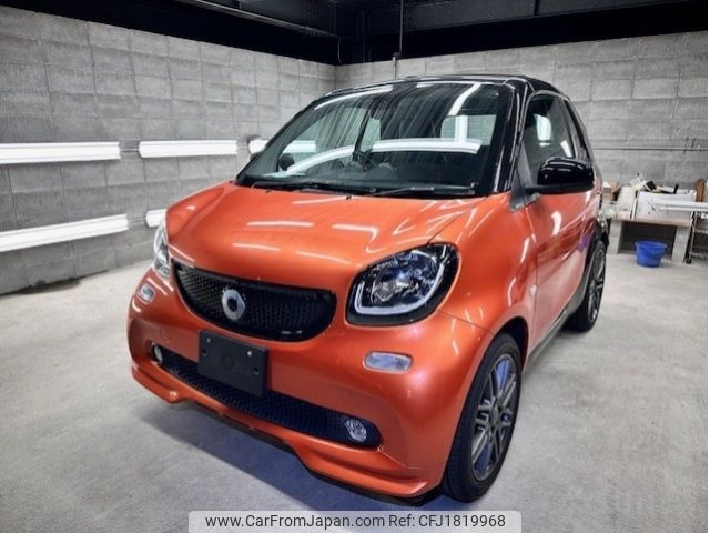 smart fortwo 2018 CFJ1819968 image 1