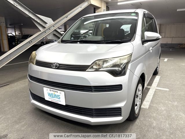 toyota spade 2012 CFJ1817337 image 1