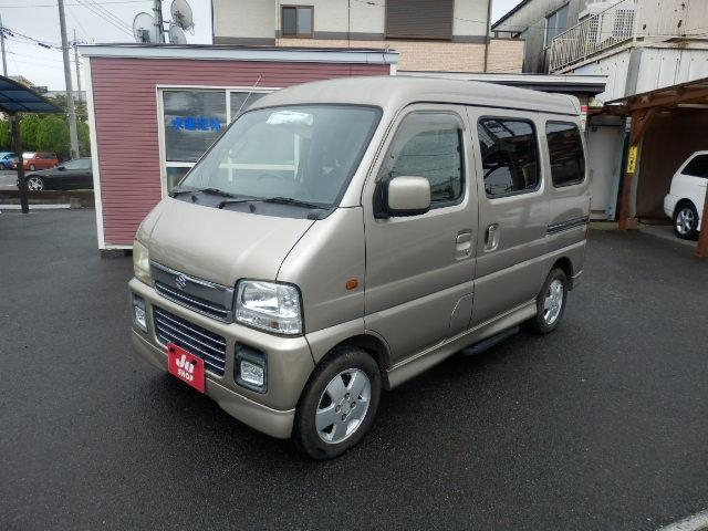 car_b4d8a1f7-f7ab-4bcd-8f98-