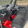 daihatsu wake 2017 CFJ1722451 image 11